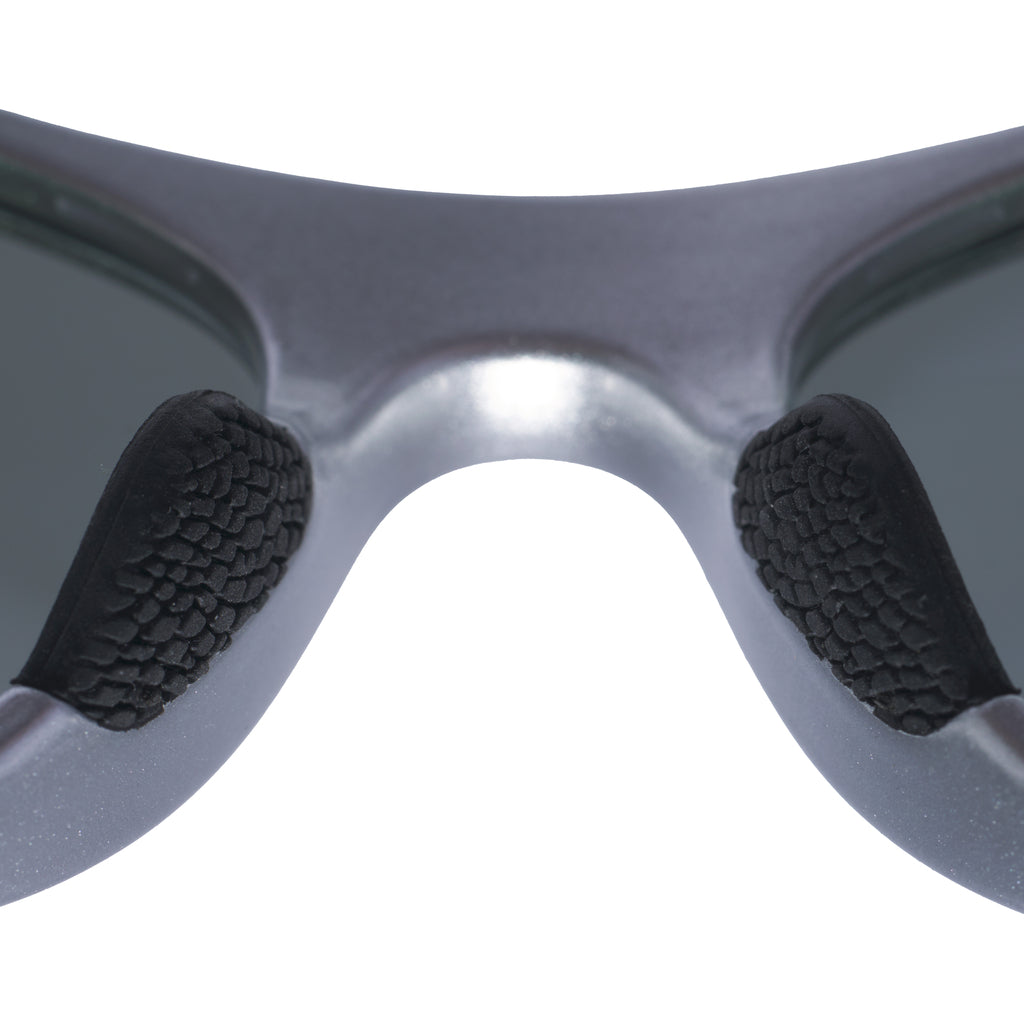 Altimeter_spine_tingler_hdpv_polarized_silver_product_6_detail-1024x1024-22a0016.jpg