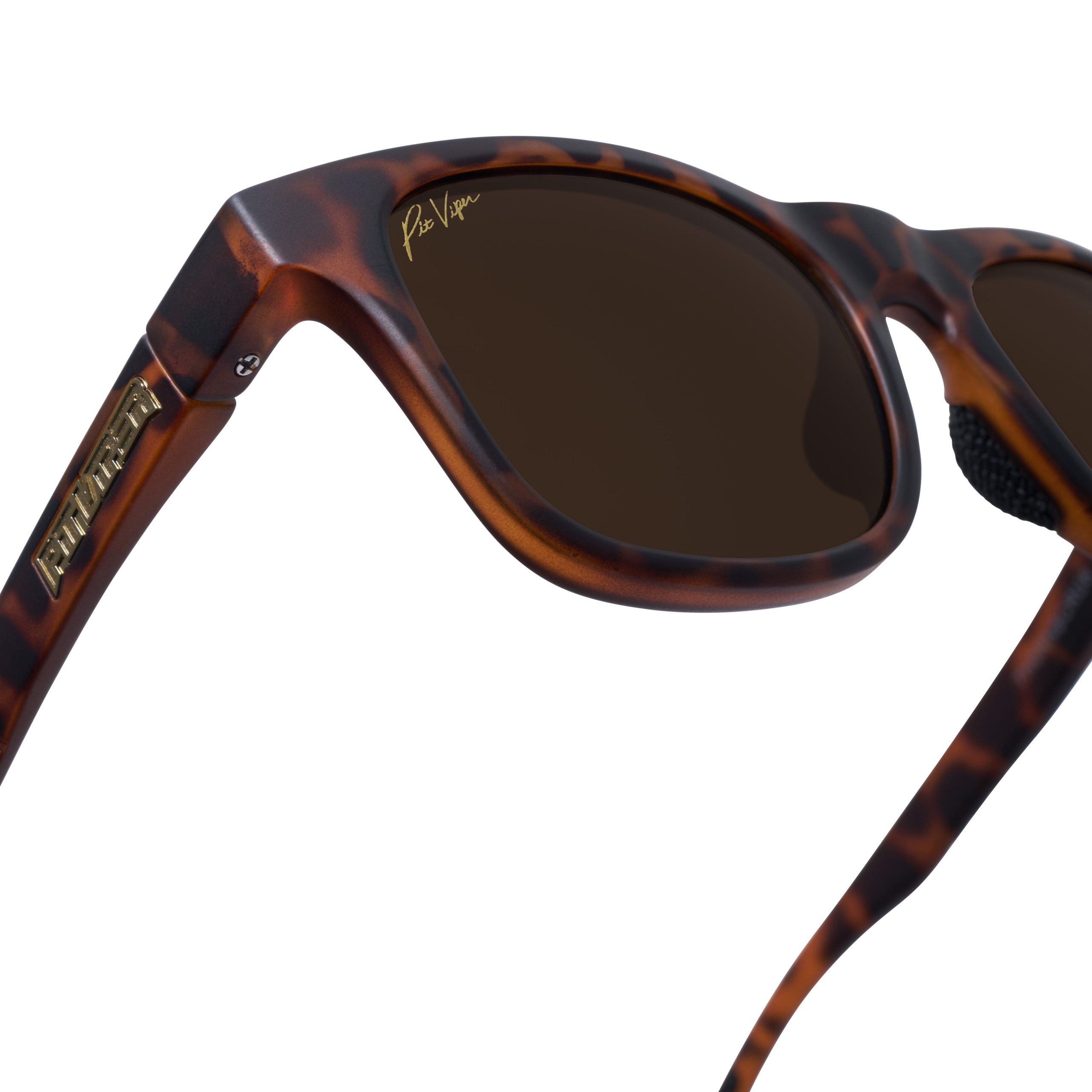 Highball_landlocked_hdpv_polarized_brown_product_8_detail_1fef0eab-b665-445d-a68a-a0c5b0dc6c57-scaled-1.jpg